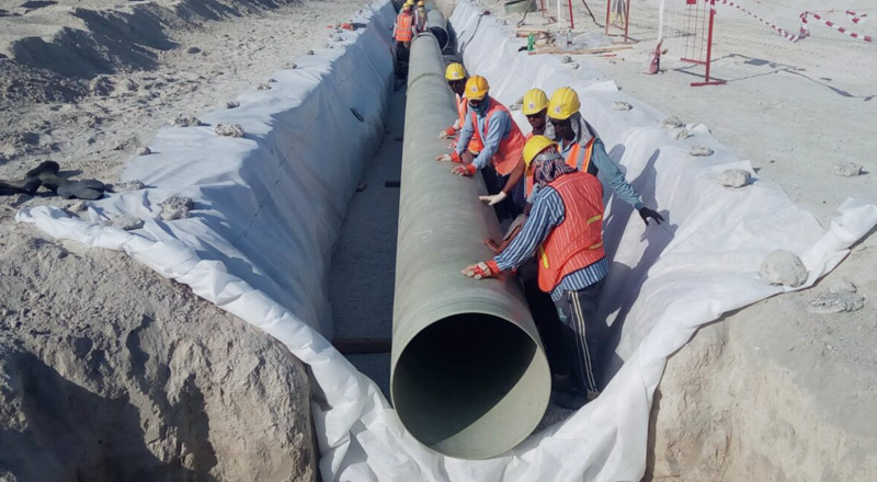 أعمال الحفر وتمديد المياه والصرف الصحي